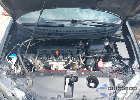 2014 Honda Civic Lx z USA, uszkodzony, nr VIN 19XFB2F53EE256876